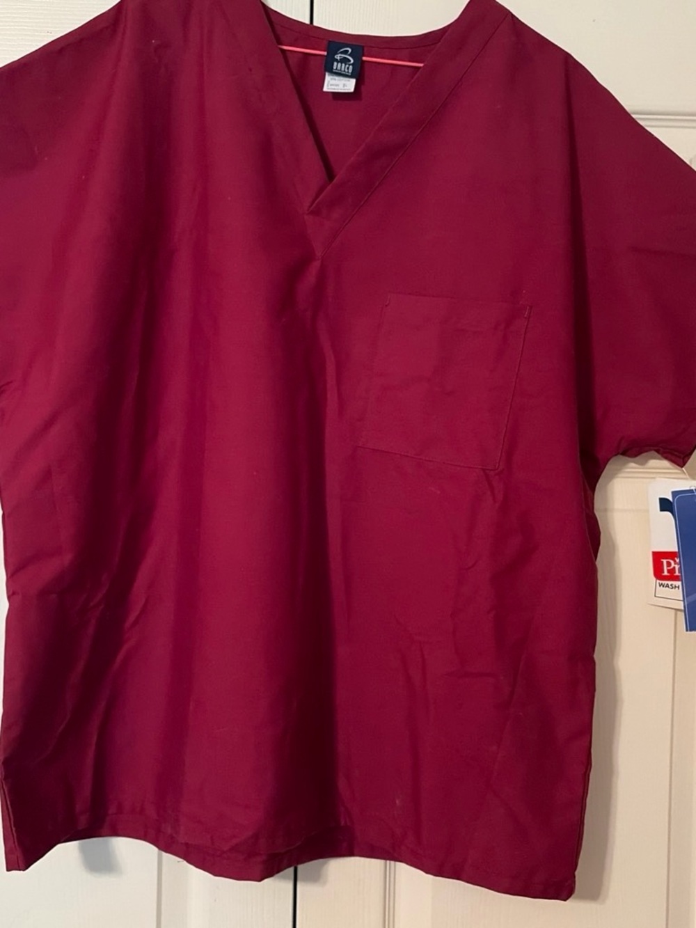BARCO WINE SCRUB TOP NWT XL UNISEX